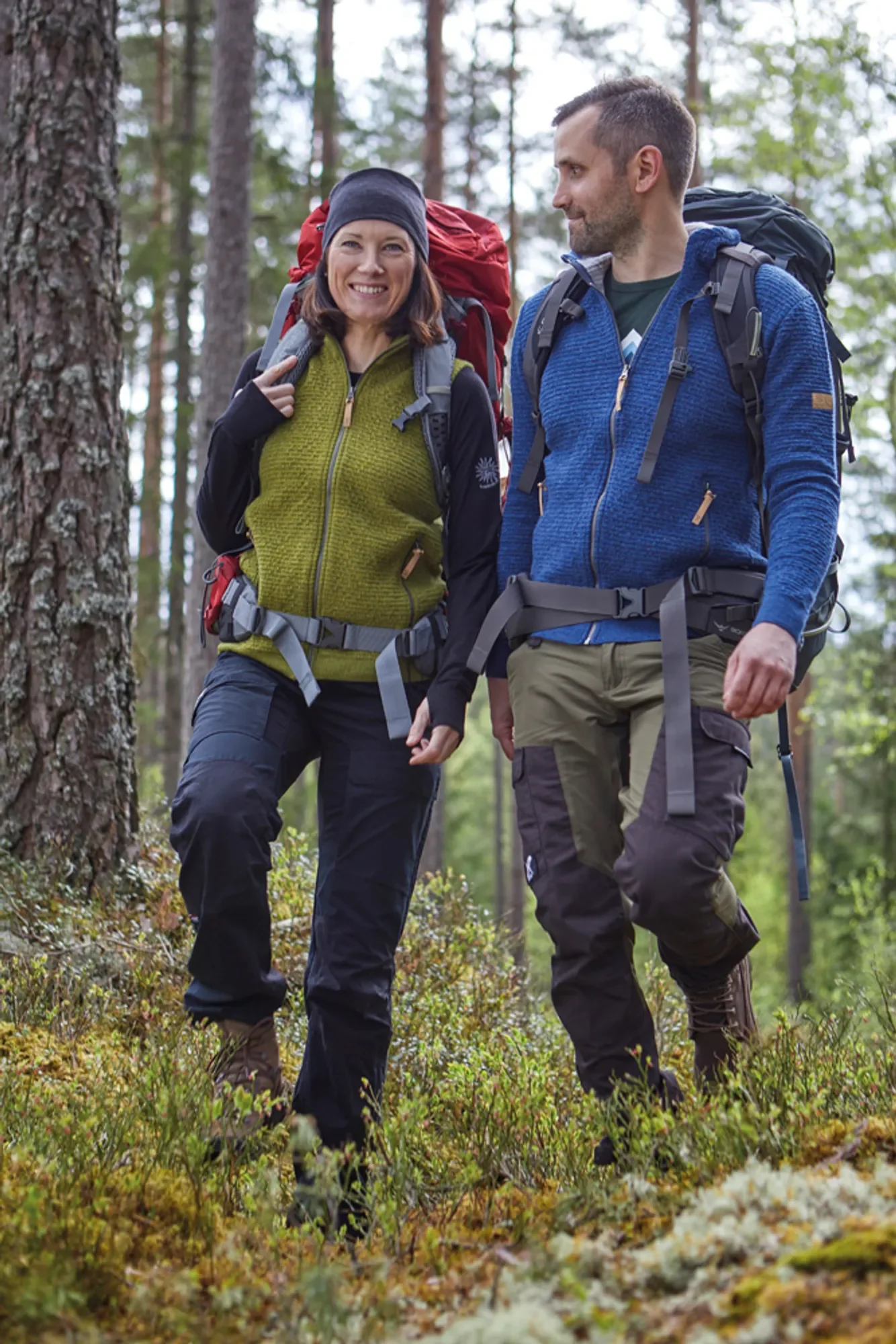 MOREL VEST FEMALE  — OASIS - Image 3
