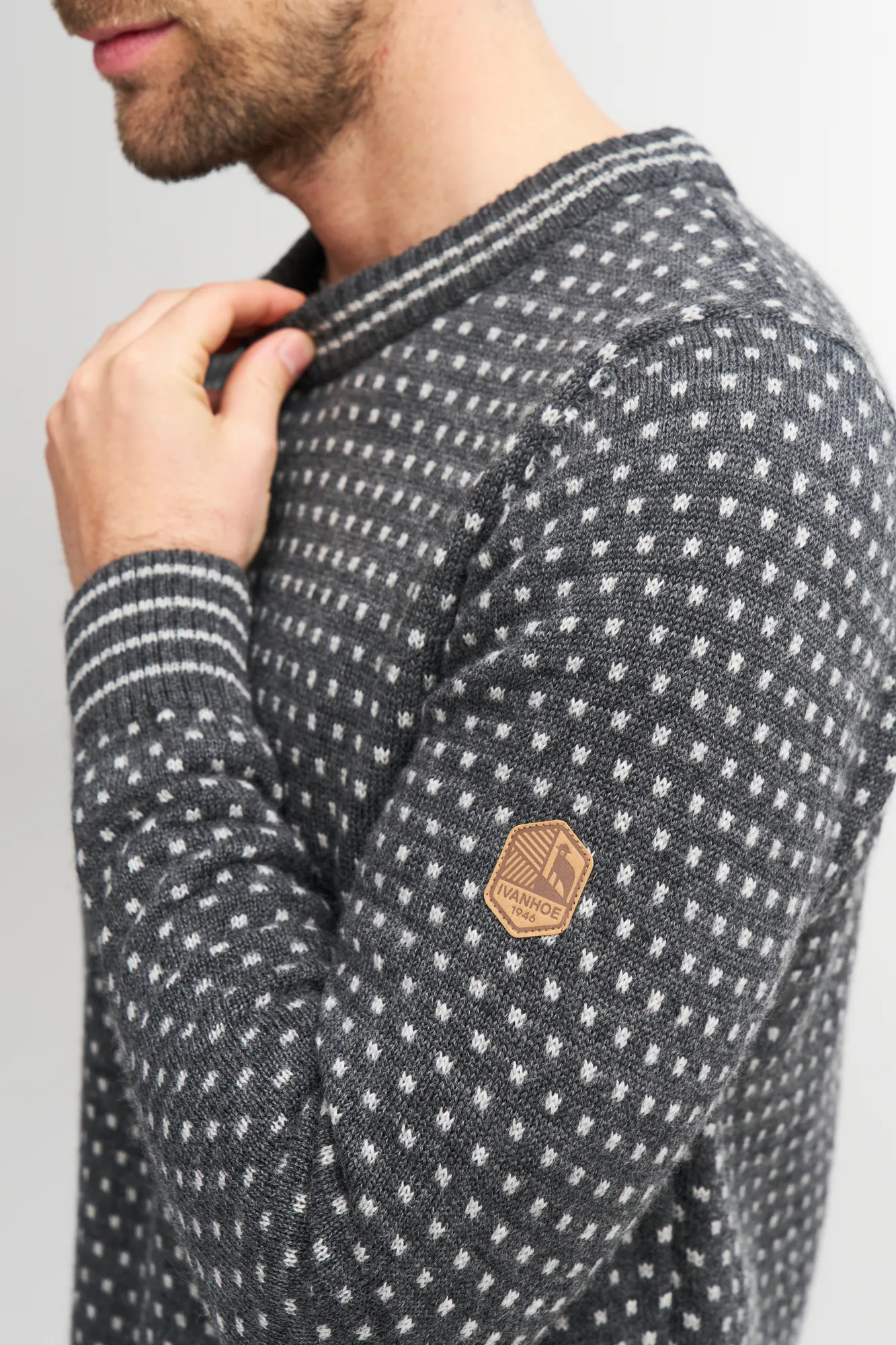 SVERRE CREWNECK, 100% ULL — LODEN GREEN - Image 4
