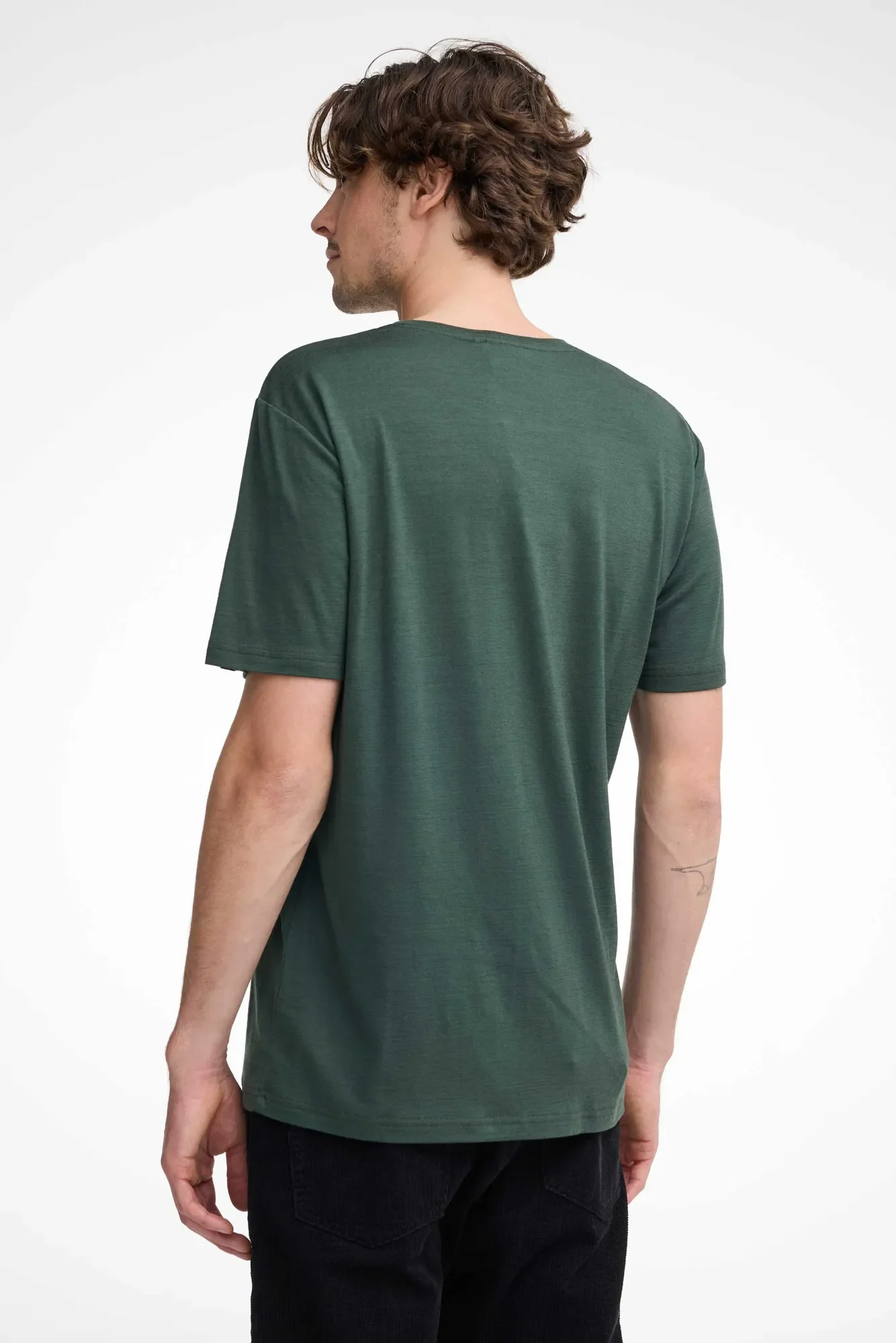 UW CEASAR MOUNTAIN, 100% EXTRA FINE MERINOULL — RIFLE GREEN - Image 2