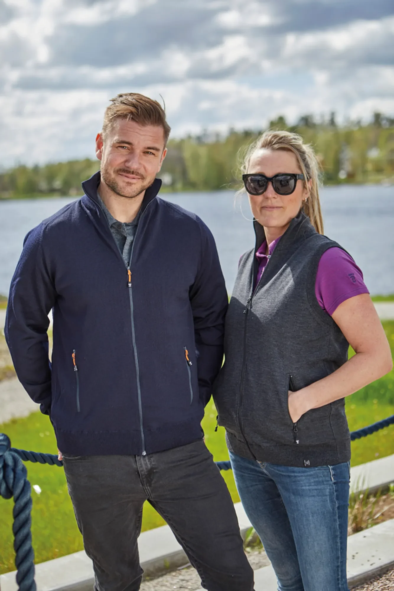 YORK FULL ZIP WINDBREAKER, 100% EXTRA FINE MERINOULL  — BLACK - Image 5